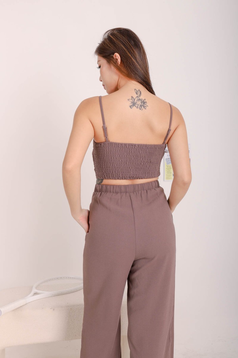 Evie Side Ruched Top in Mocha