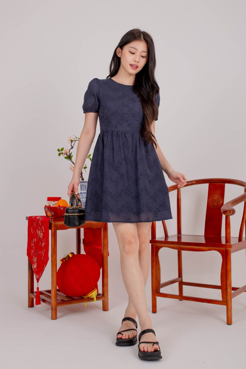 Elanor Sleeved Eyelet Dress in Navy (MY)