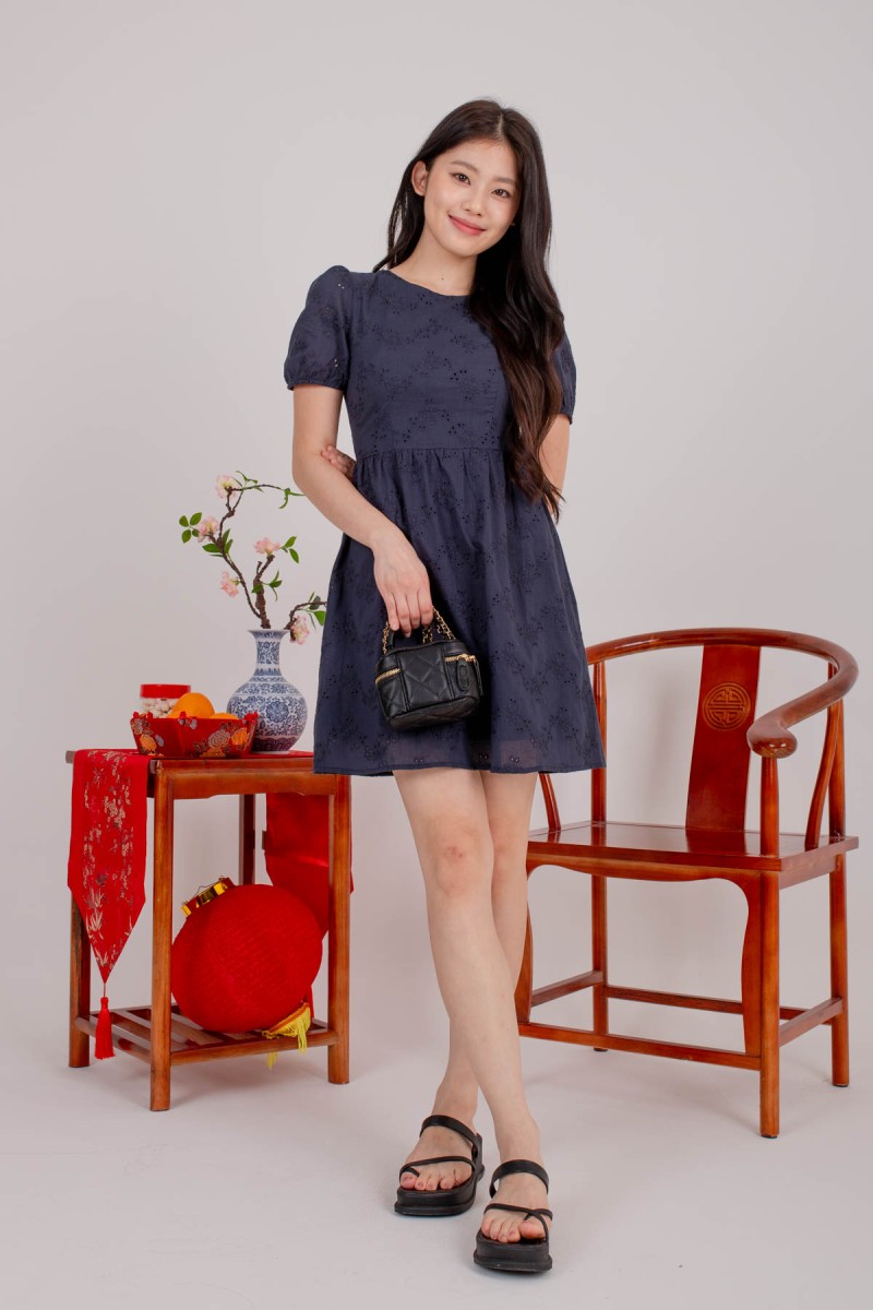 Elanor Sleeved Eyelet Dress in Navy (MY)