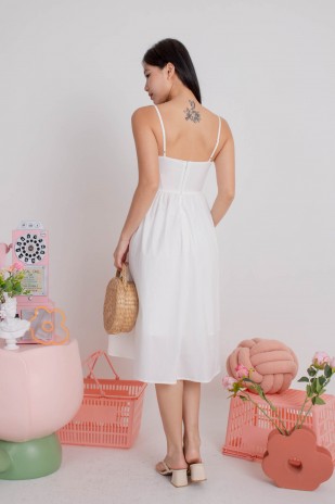 Arbella Ruched Flare Midi Dress in White (MY)