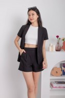 Kester Short-Sleeved Blazer in Black (MY)