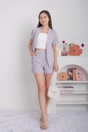 Kemper Side Button Shorts in Lilac (MY)