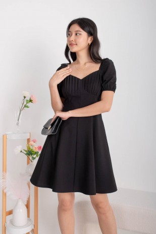 Sondrea Pleated Puff Dress in Black (MY)