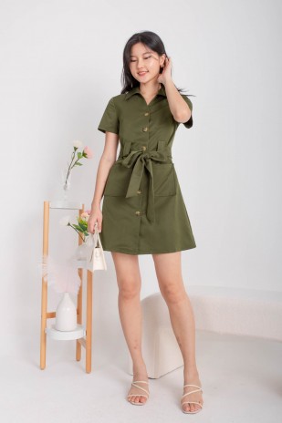 Ridge Collar Button Sash Dress in Olive (MY)