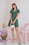 Yalene V-Neck Puff Dress in Fern (MY)