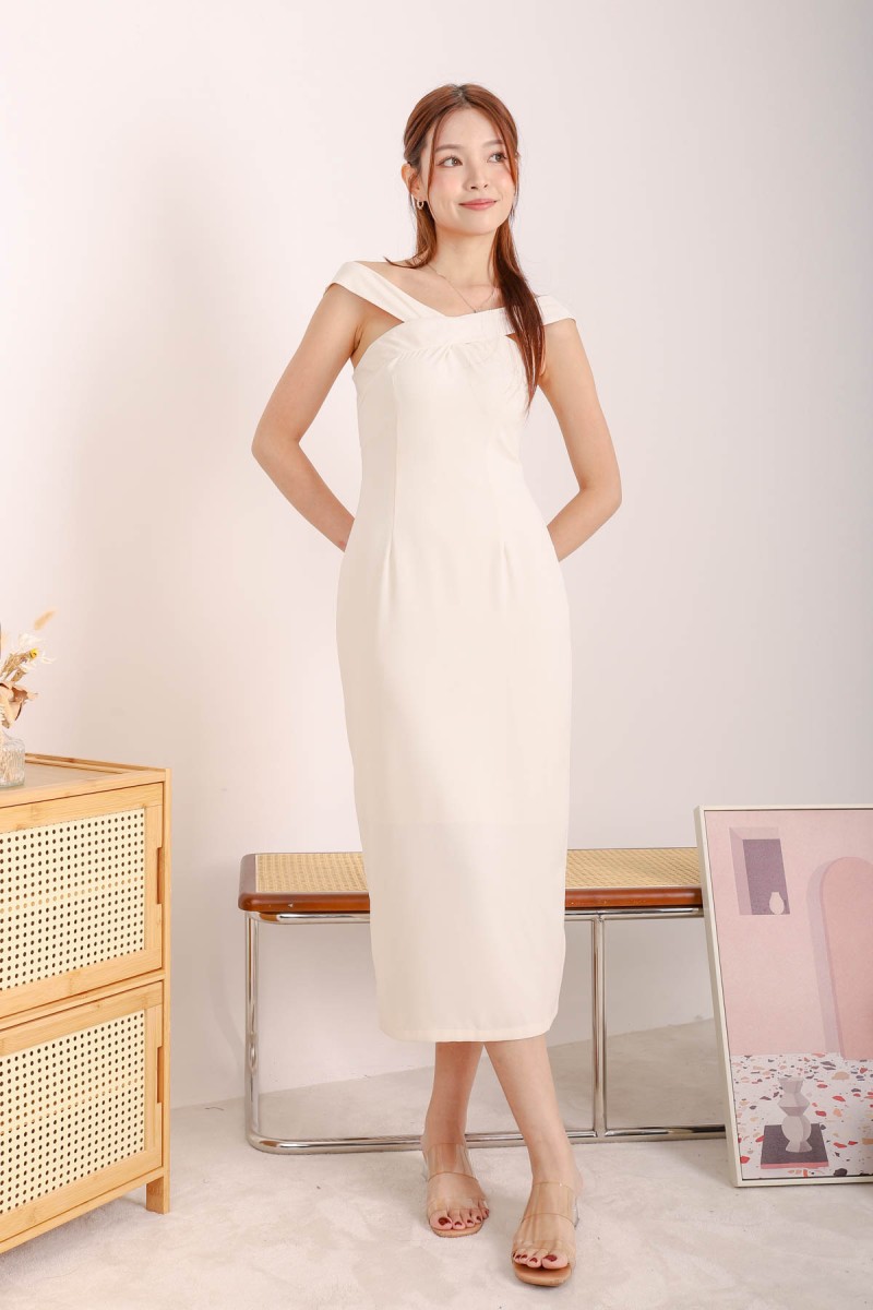 Laith Slit Sheath Dress in Cream