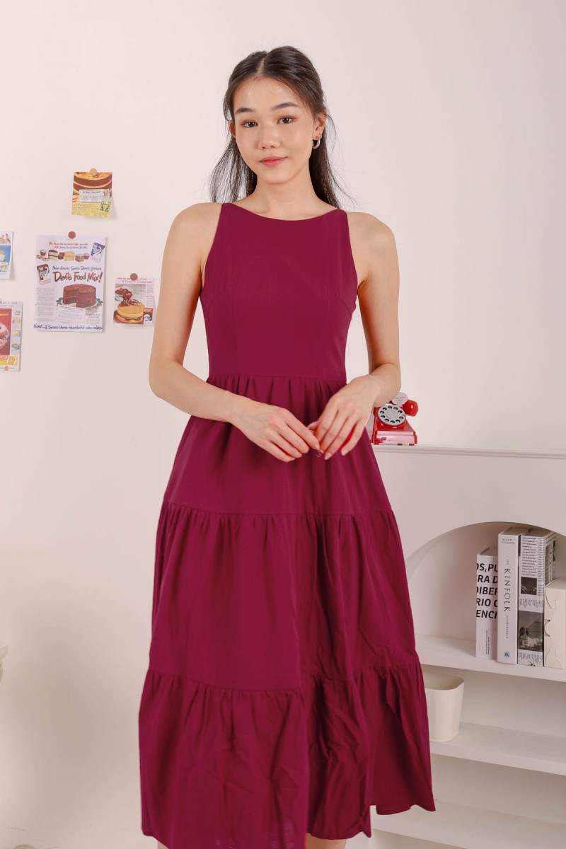 Alyssa Tiered Midi Dress in Wine