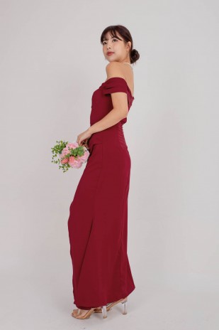 BACKORDERS5: Viore Off-Shoulder Overlap Dress in Wine