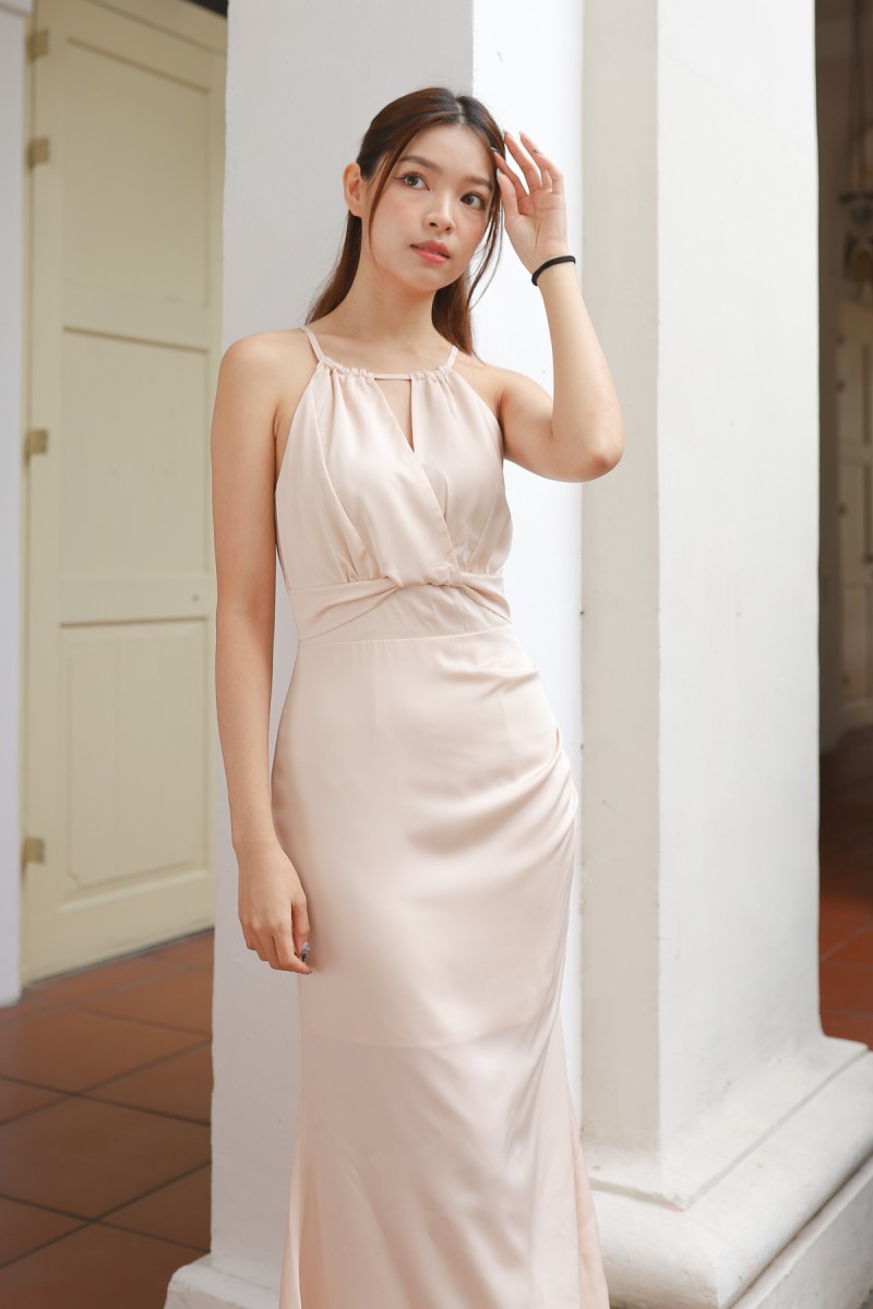 Laudya Satin Maxi Dress in Cream