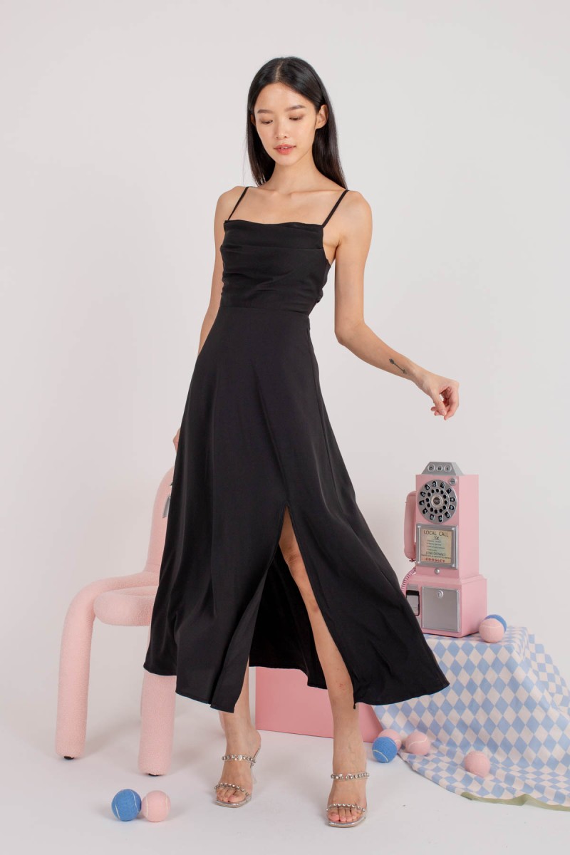 BACKORDERS2: Liessa Ruched Twist Maxi in Black