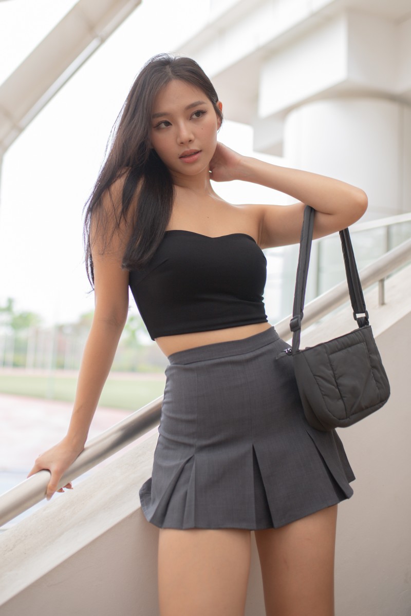 RESTOCK: Agile Sweetheart Padded Tube Top in Black