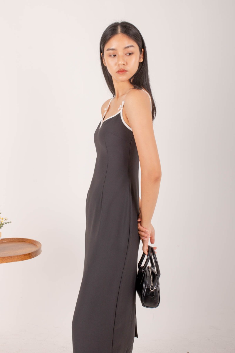 Reagan Ribbon Midi Dress in Black