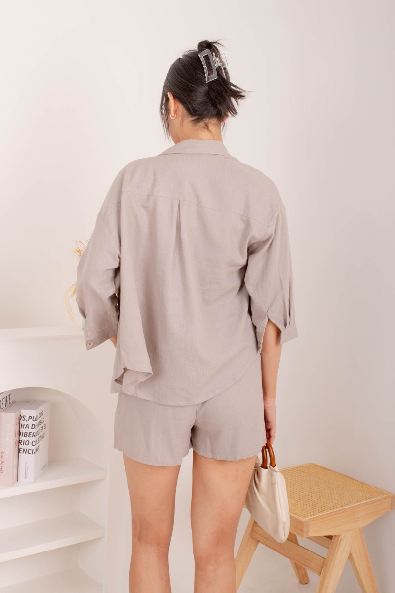 Callista Linen Everyday Shorts in Grey