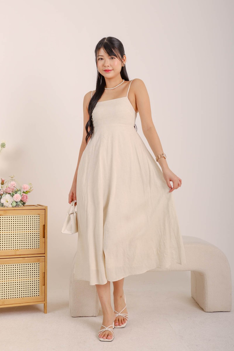 Nori Empire Waist Hem Maxi Dress in Cream