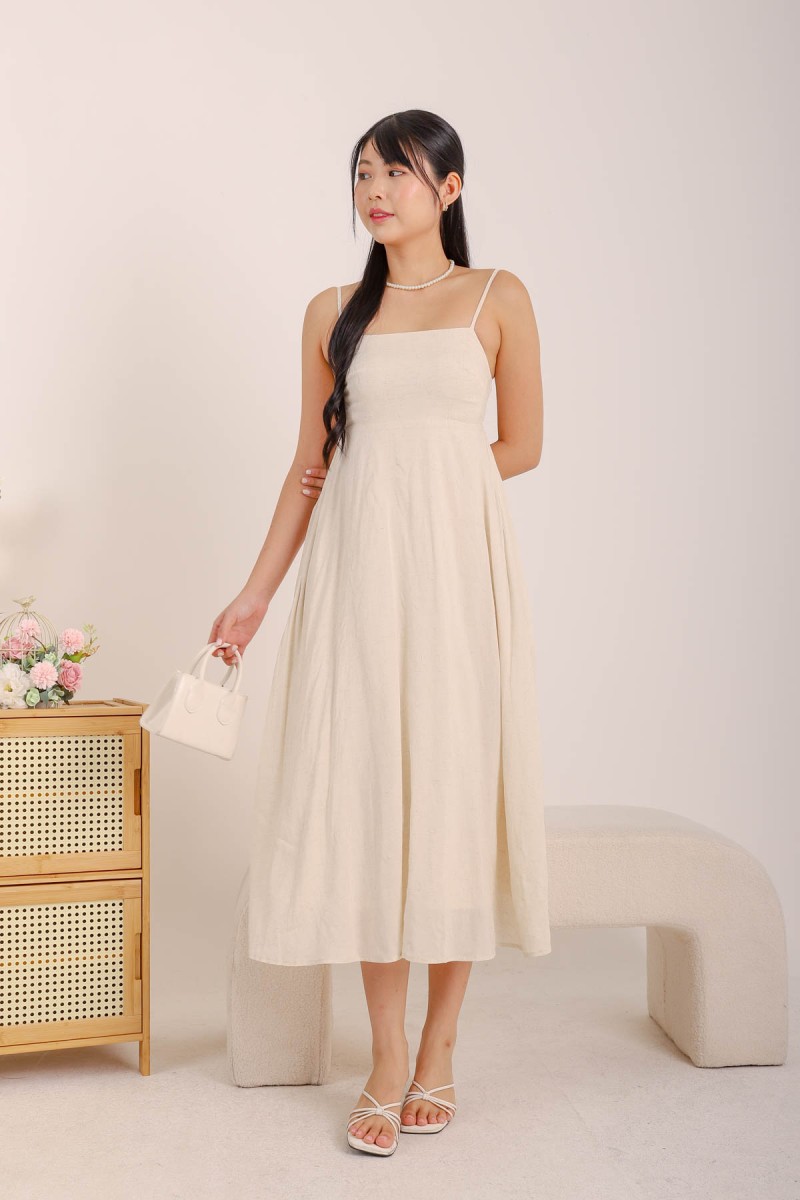 Nori Empire Waist Hem Maxi Dress in Cream