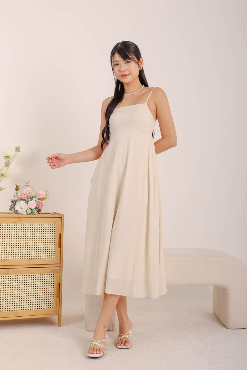 Nori Empire Waist Hem Maxi Dress in Cream