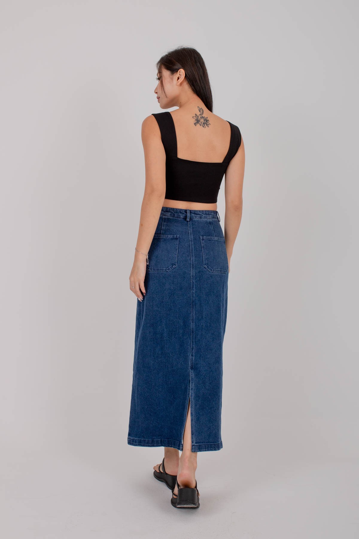 South cotabato black denim skirt Size XL