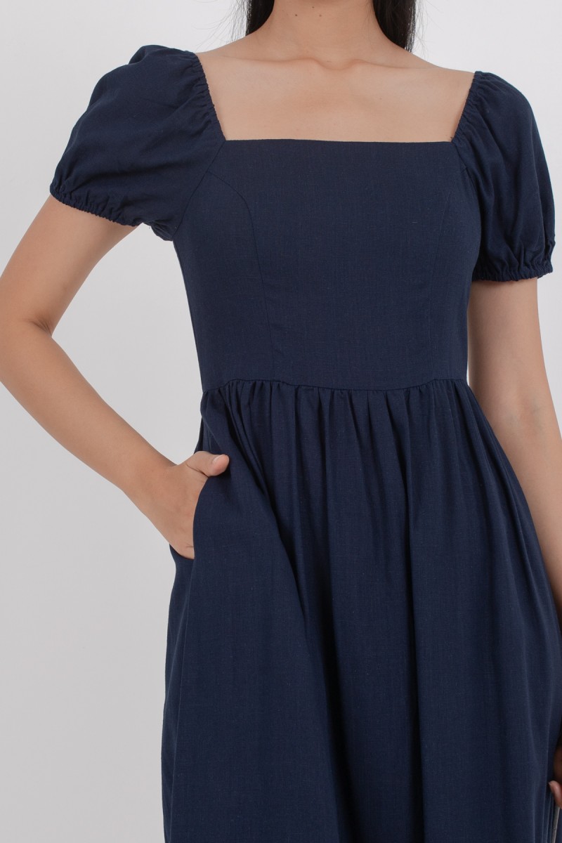 Nia Puffed Sleeve Maxi Dress in Navy