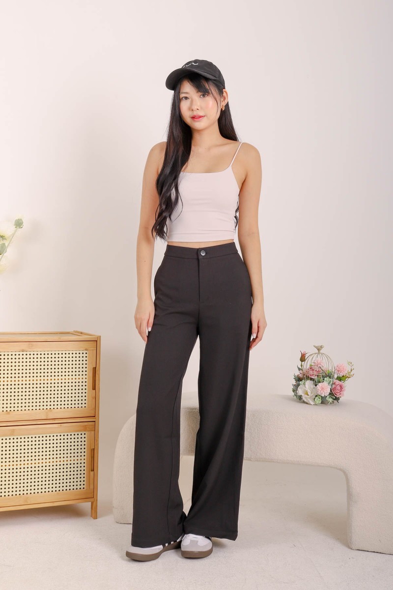 RESTOCK8: Niko Padded Basic Top in Periwinkle