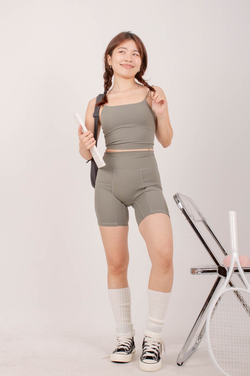 RESTOCK7: Niko Padded Basic Top in Olive