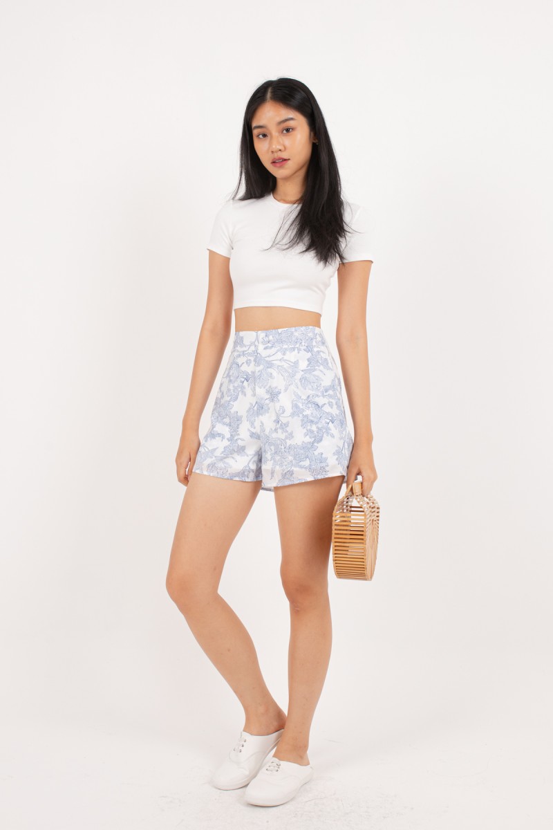 Chelle Floral Shorts in Blue Florals