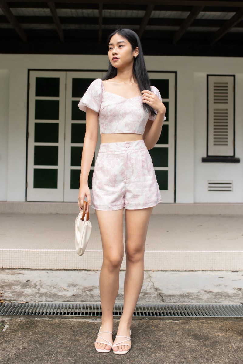 Chelle Floral Shorts in Pink Florals