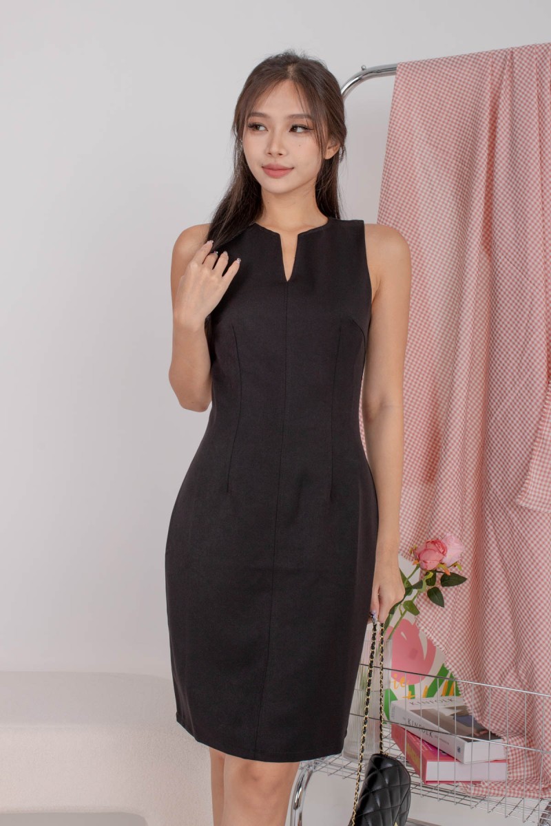 RESTOCK3: Sherwyn Panel Work Dress in Black
