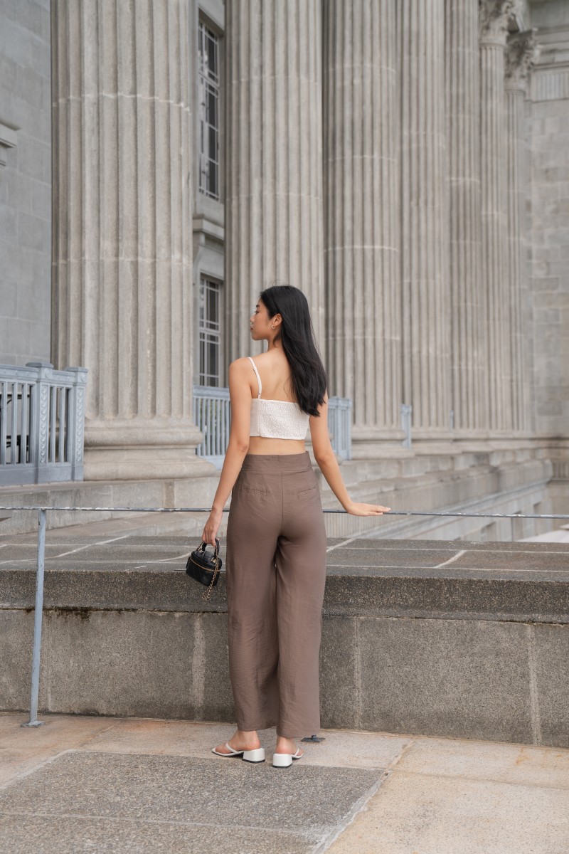 Nicki Linen Pants in Brown