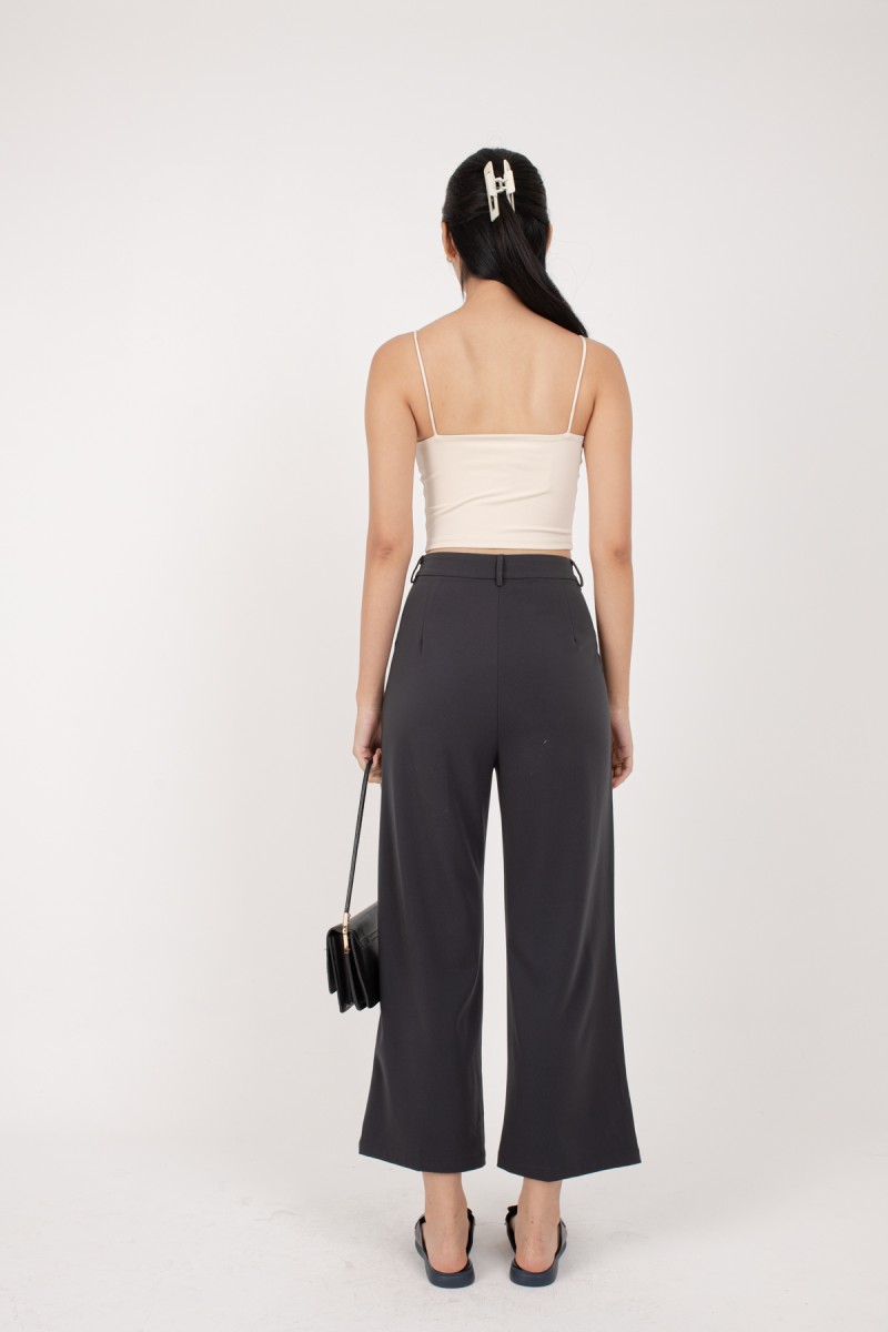 Kaoru Everyday Trousers in Black