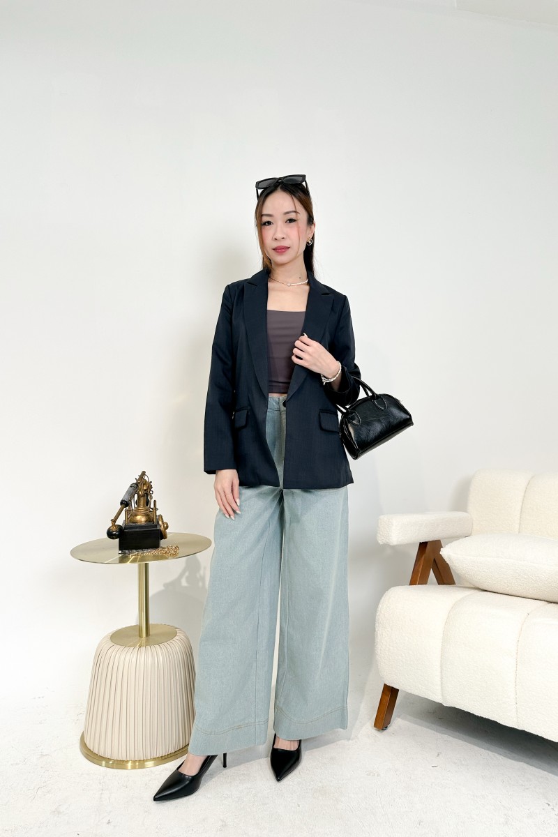 RESTOCK: Whitley Essential Blazer in Navy