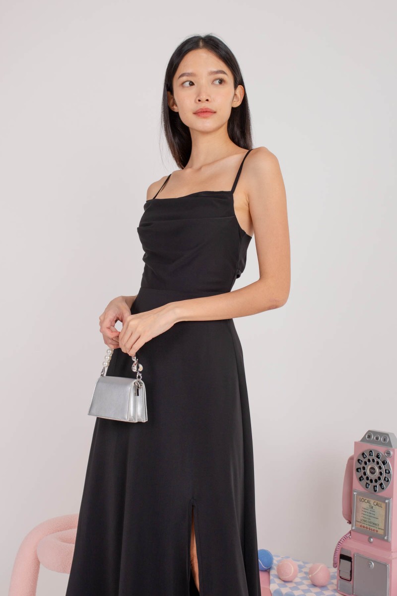RESTOCK6: Liessa Ruched Twist Maxi in Black