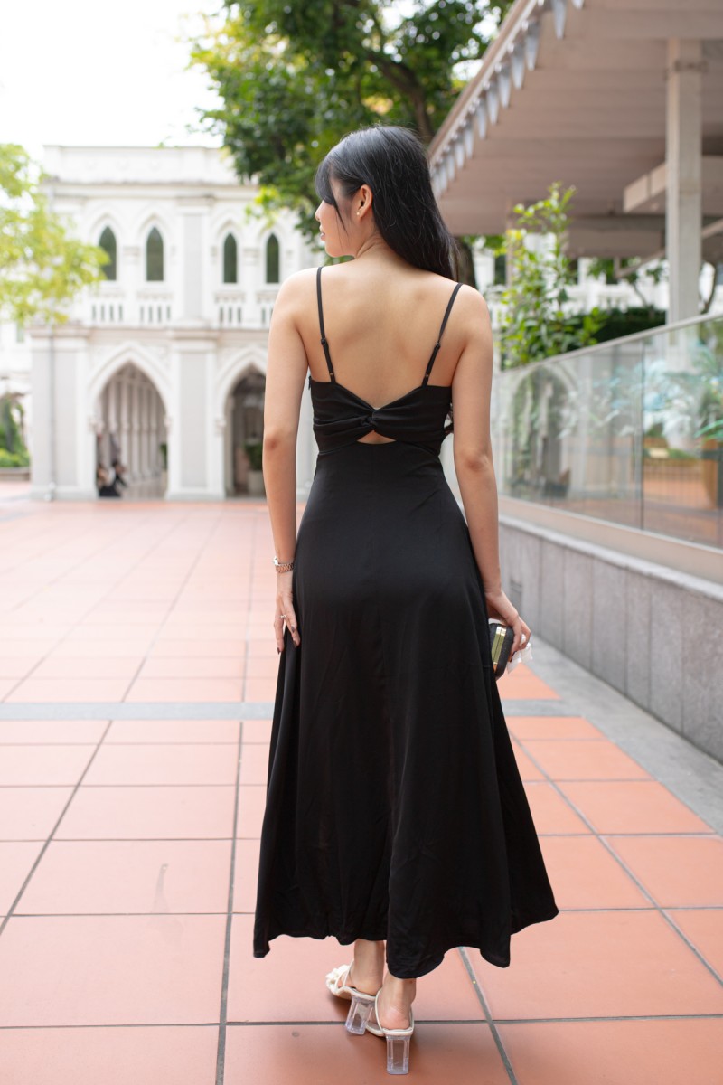 RESTOCK3: Liessa Ruched Twist Maxi in Black