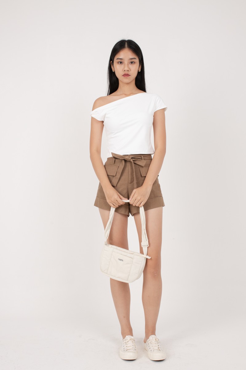 RESTOCK: Finlay Side Twist Top in White