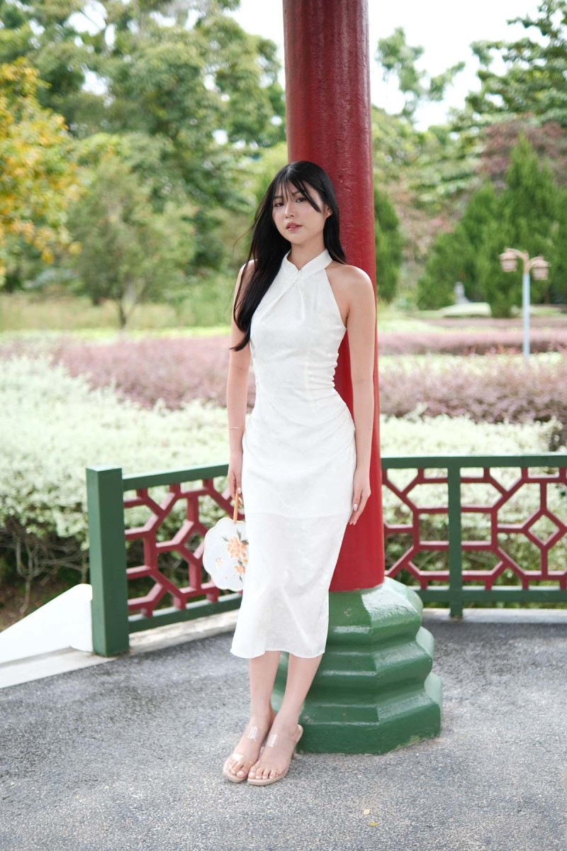 Huan Cheongsam Midi Dress in White