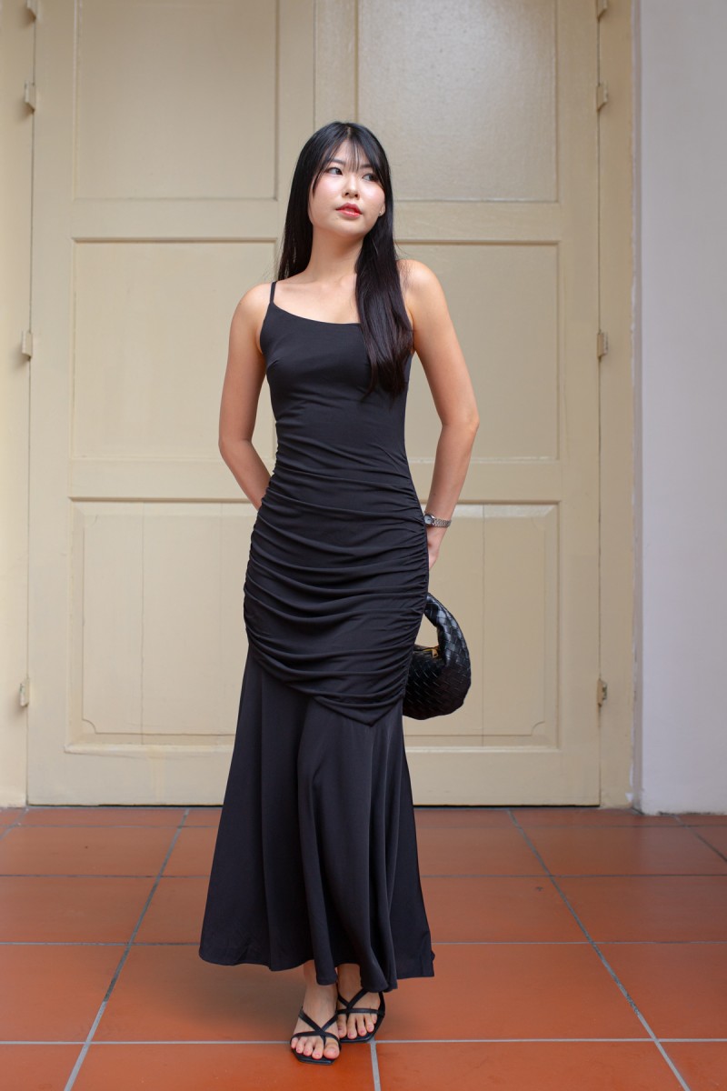 Azelia Toga Dress in Black