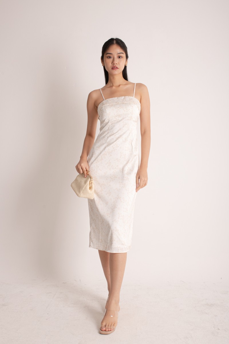 BACKORDERS2: Seraphina Satin Padded Dress in Champagne