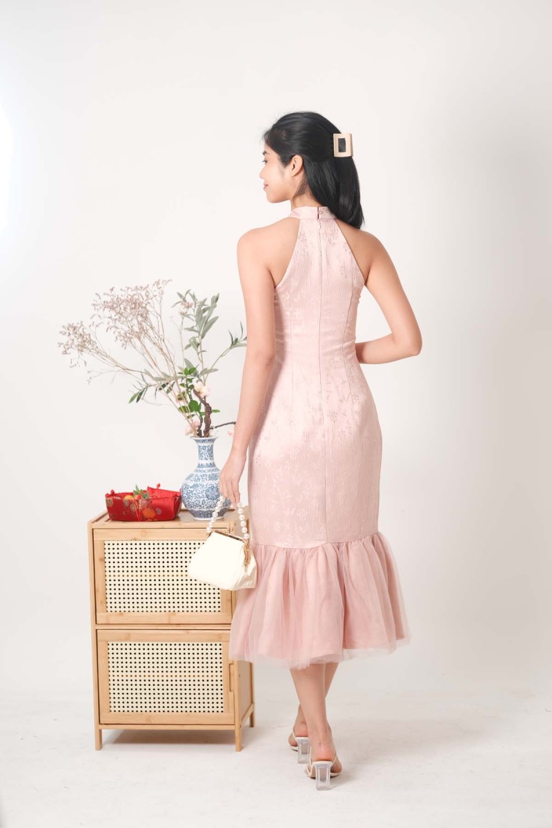 Celeste Mermaid Rose Cheongsam in Pink