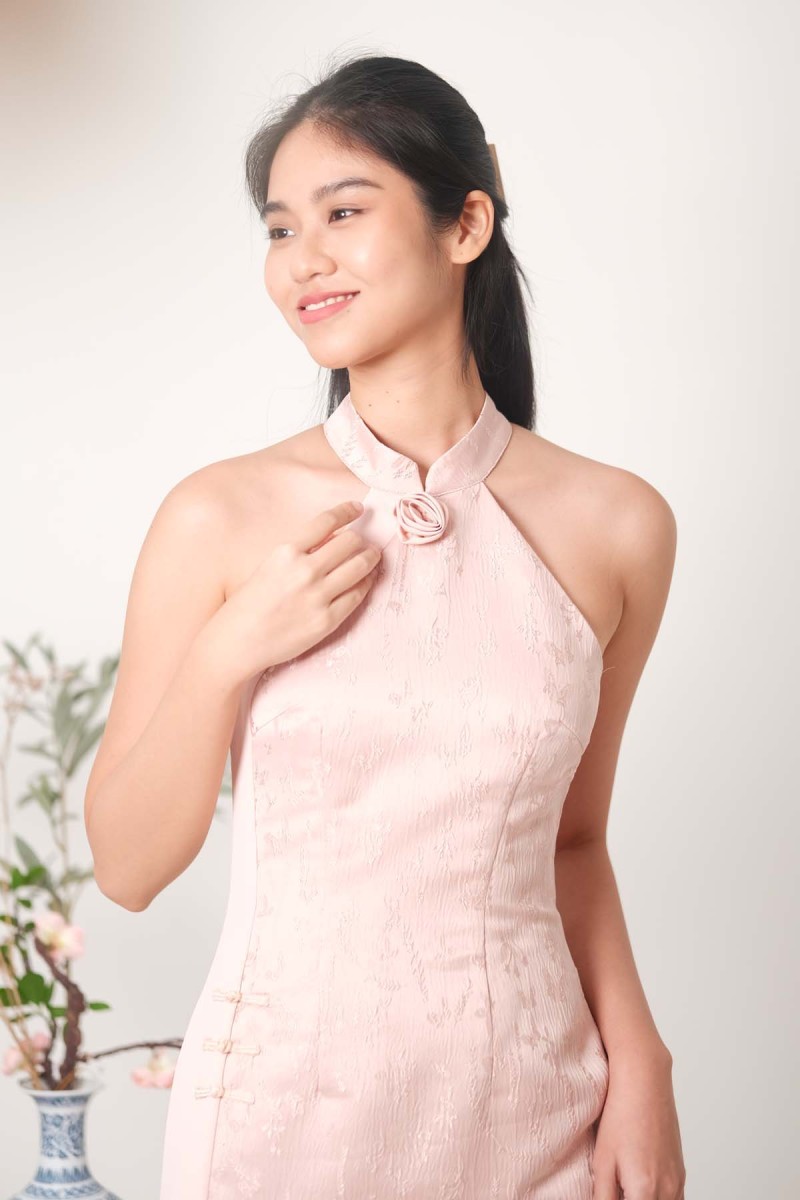 Celeste Mermaid Rose Cheongsam in Pink