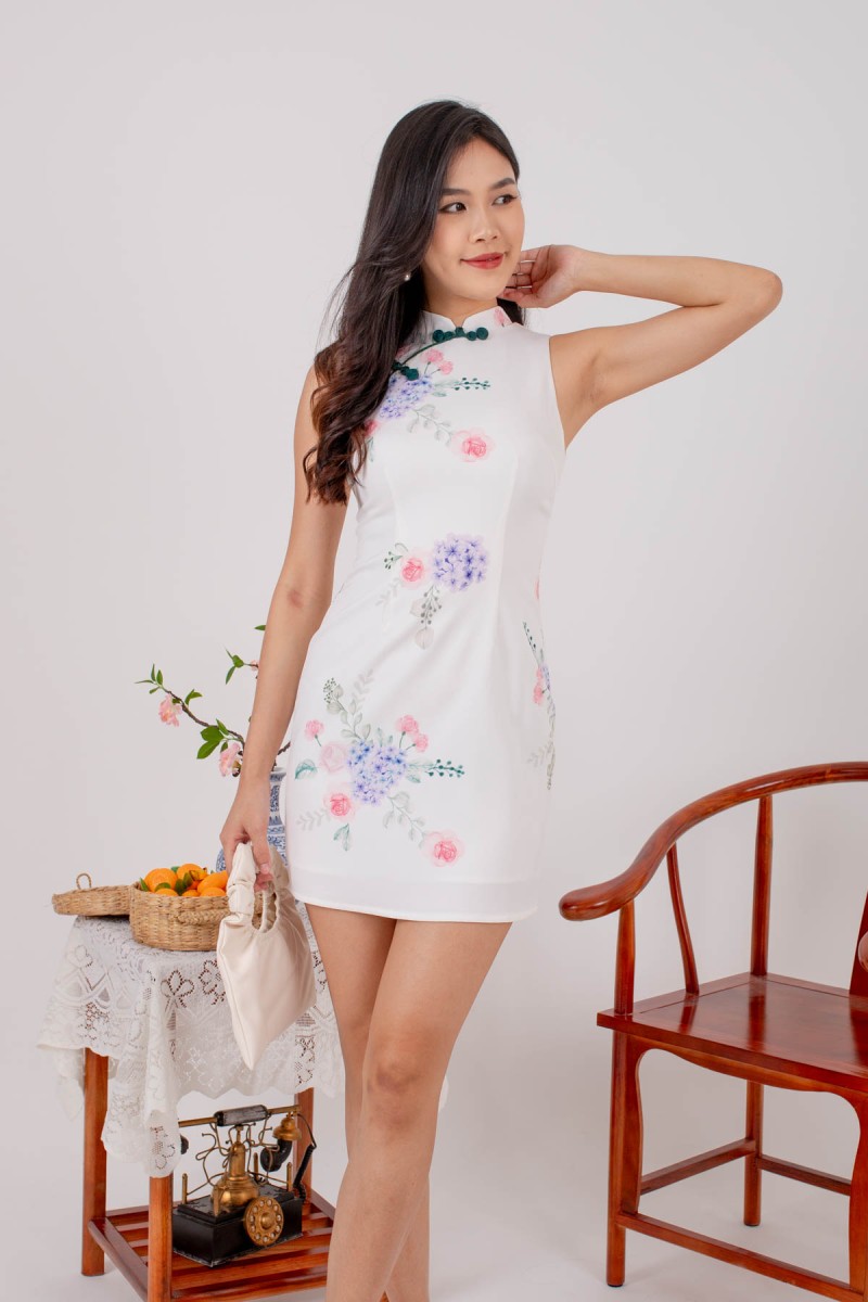 RESTOCK: Fang Floral Cheongsam in White