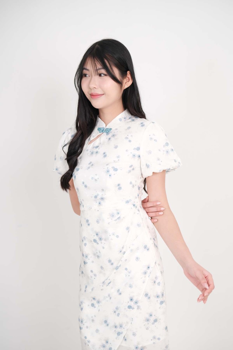 Meadow Floral Printed Cheongsam in Blue