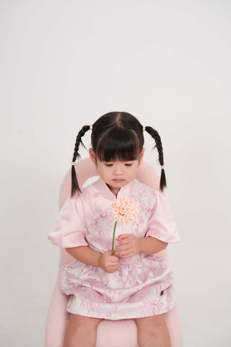 Jia Junior Floral Puff Sleeve Cheongsam in Pink