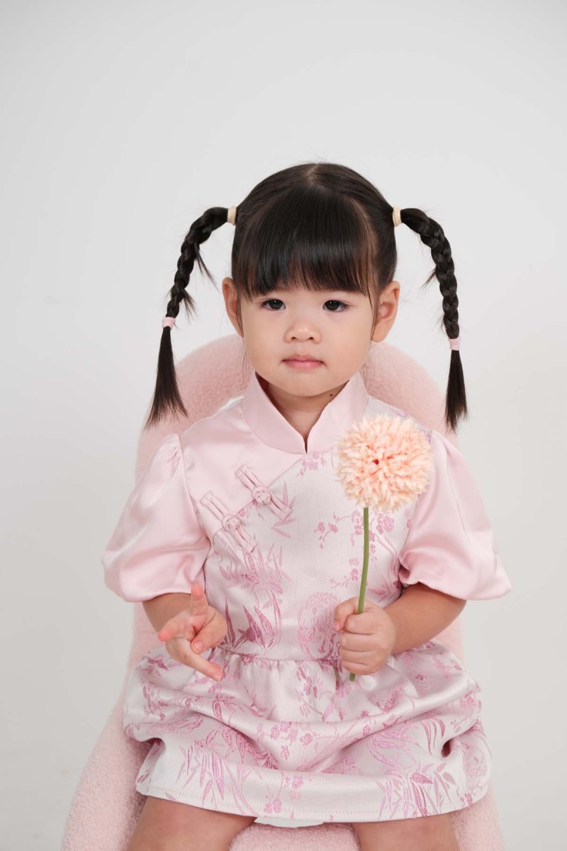 Jia Junior Floral Puff Sleeve Cheongsam in Pink