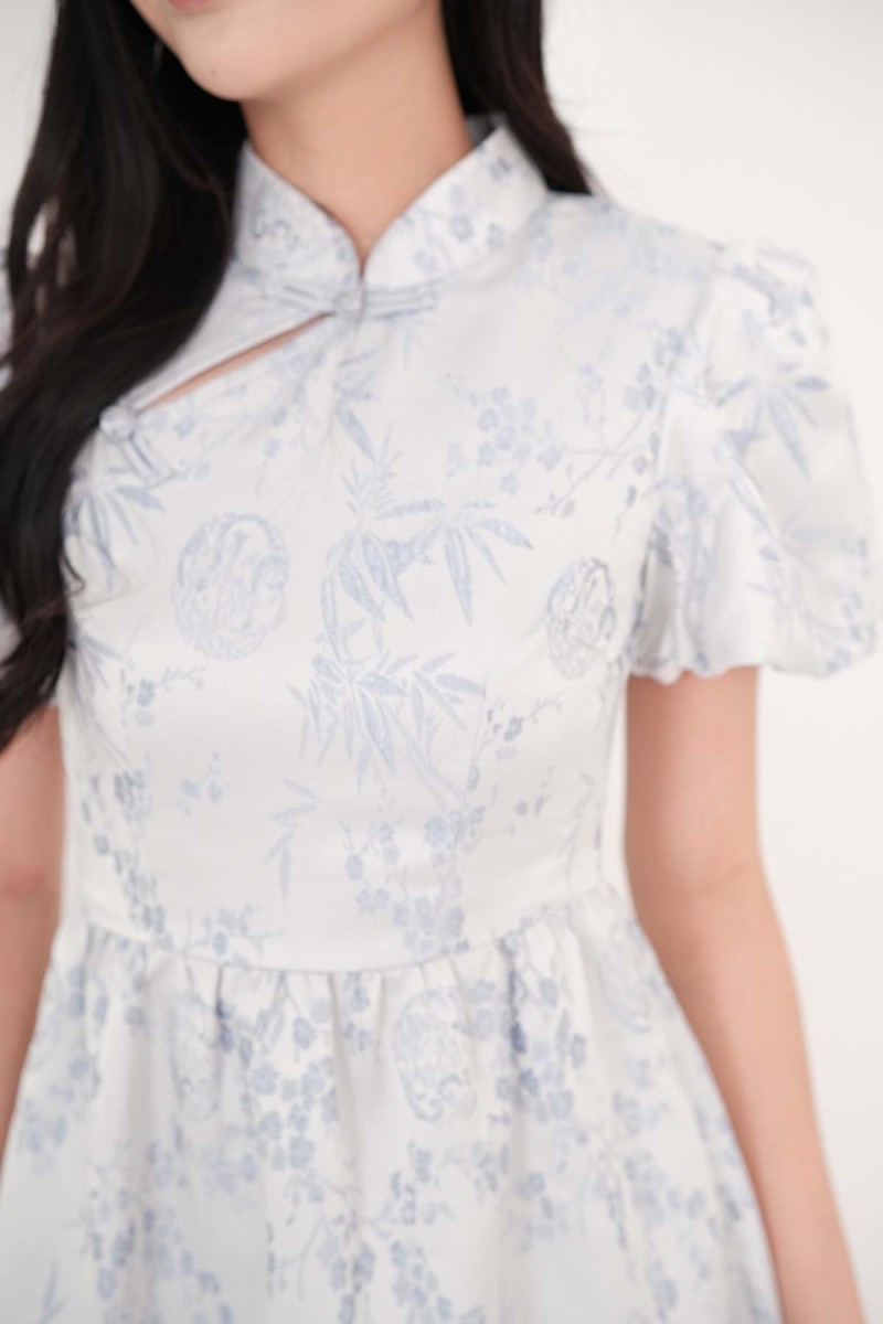 Jia Floral Puff Sleeve Cheongsam in Blue