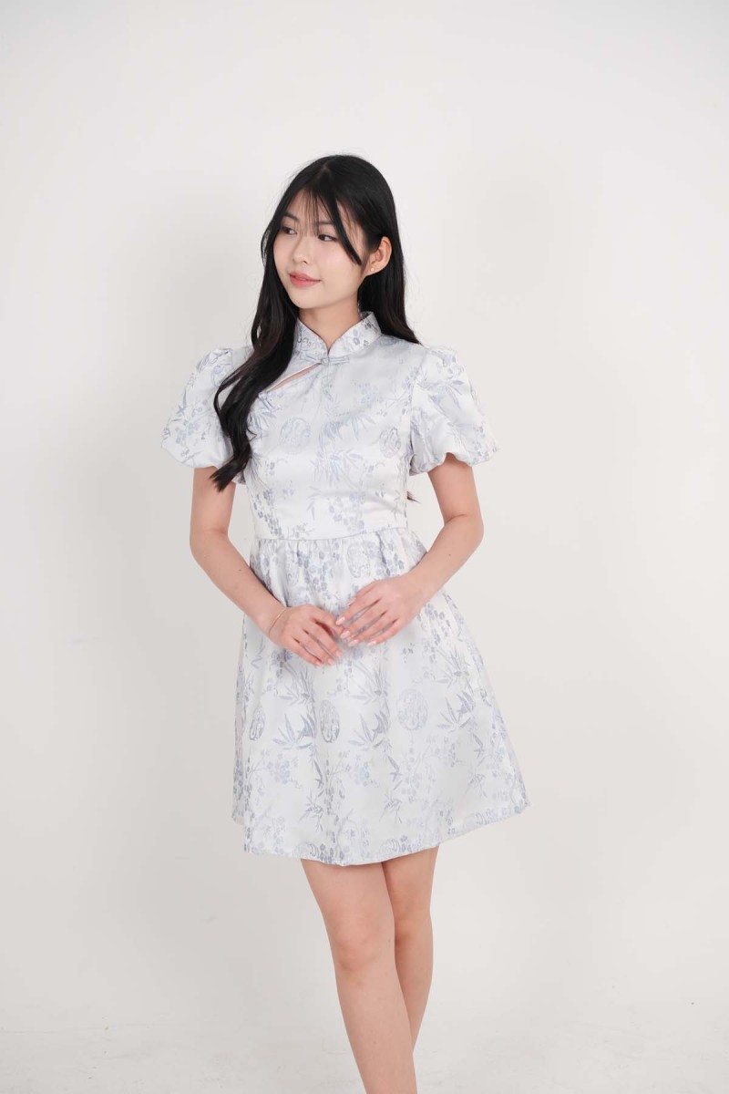 Jia Floral Puff Sleeve Cheongsam in Blue