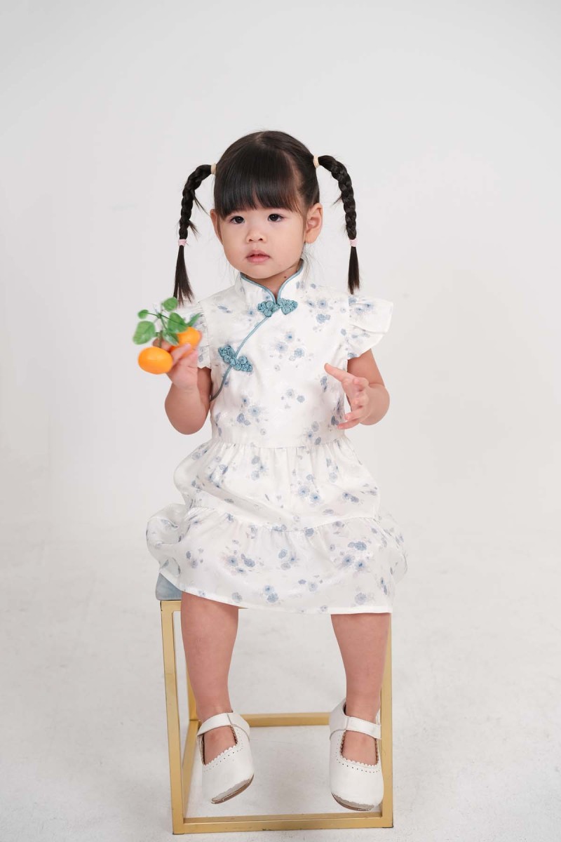 Meadow Junior Floral Cheongsam in Blue