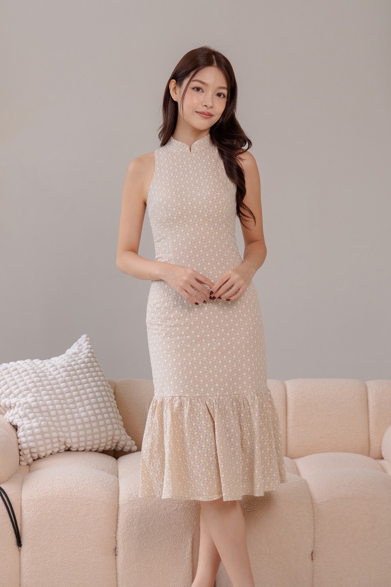 Elysian Eyelet Mermaid Cheongsam in Nude