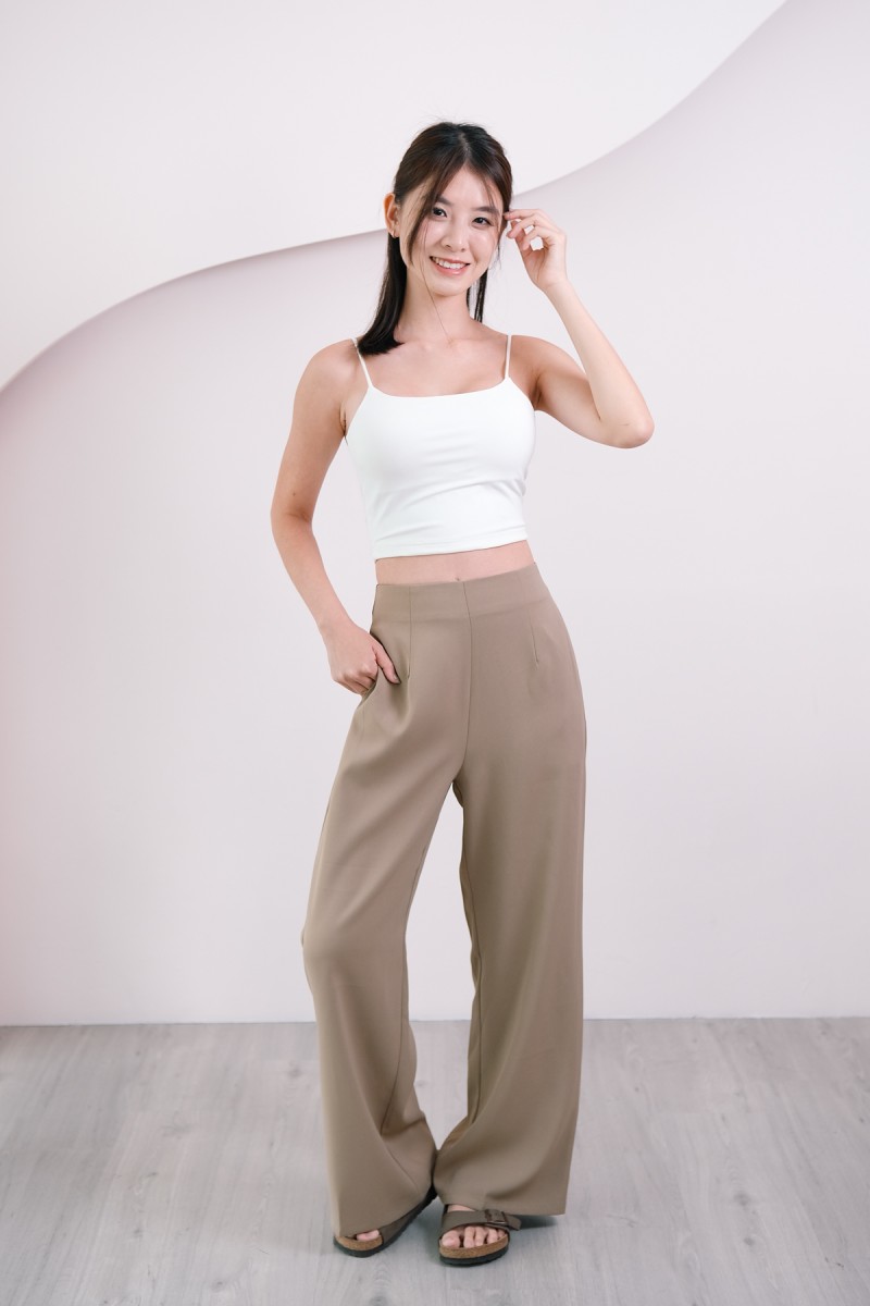 RESTOCK3: Stride Flowy Seamless Pants in Khaki