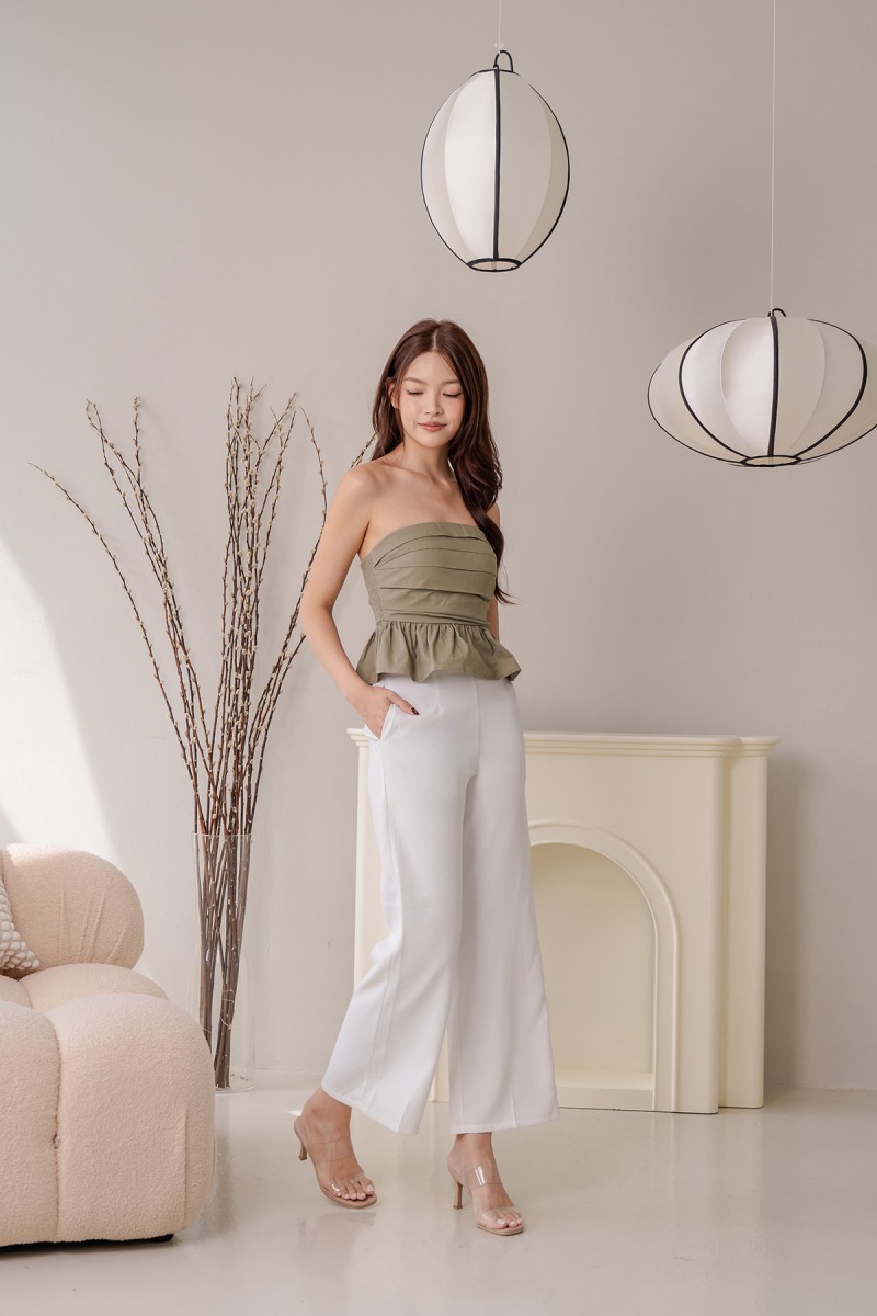 RESTOCK4: Stride Flowy Seamless Pants in White