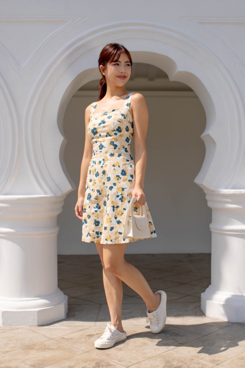 RESTOCK: Jolla Printed Padded Cross-Back Dress in Yellow