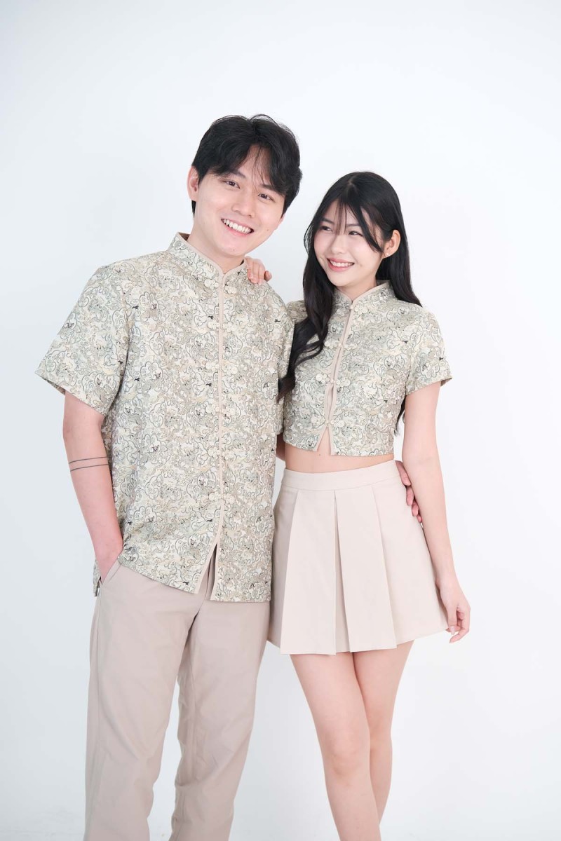 RESTOCK: Yuan Embossed Cheongsam Shirt in Emerald